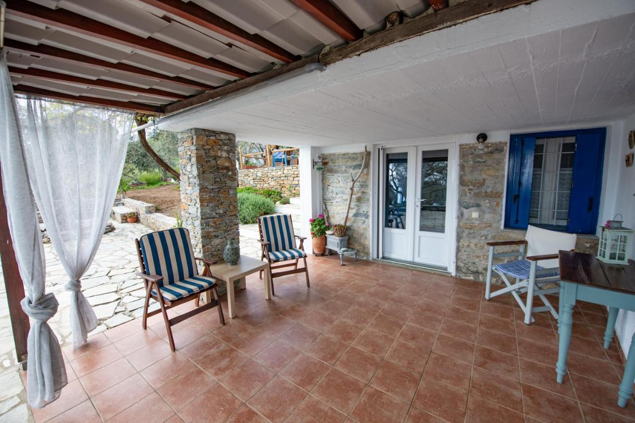 Villa Marouda Glossa Exterior photo