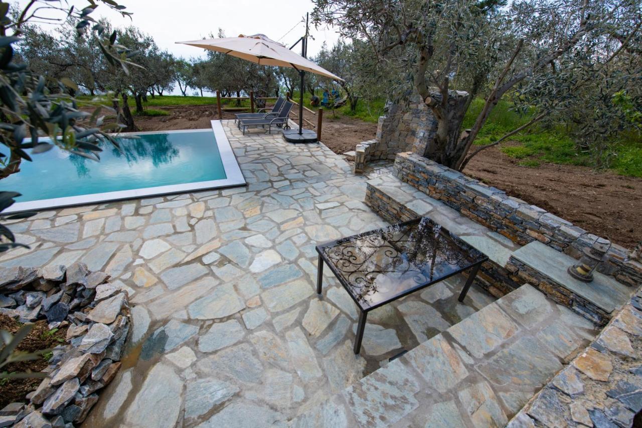 Villa Marouda Glossa Exterior photo