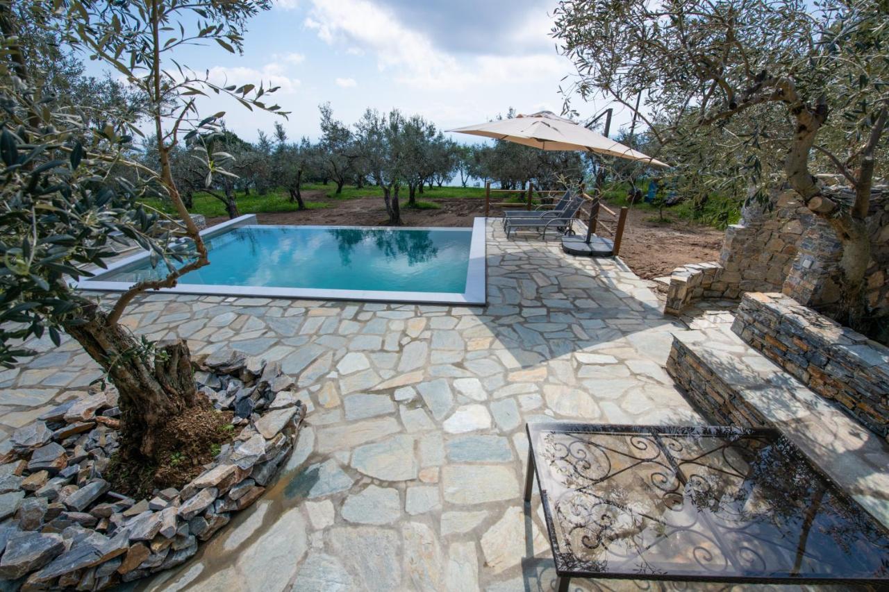 Villa Marouda Glossa Exterior photo