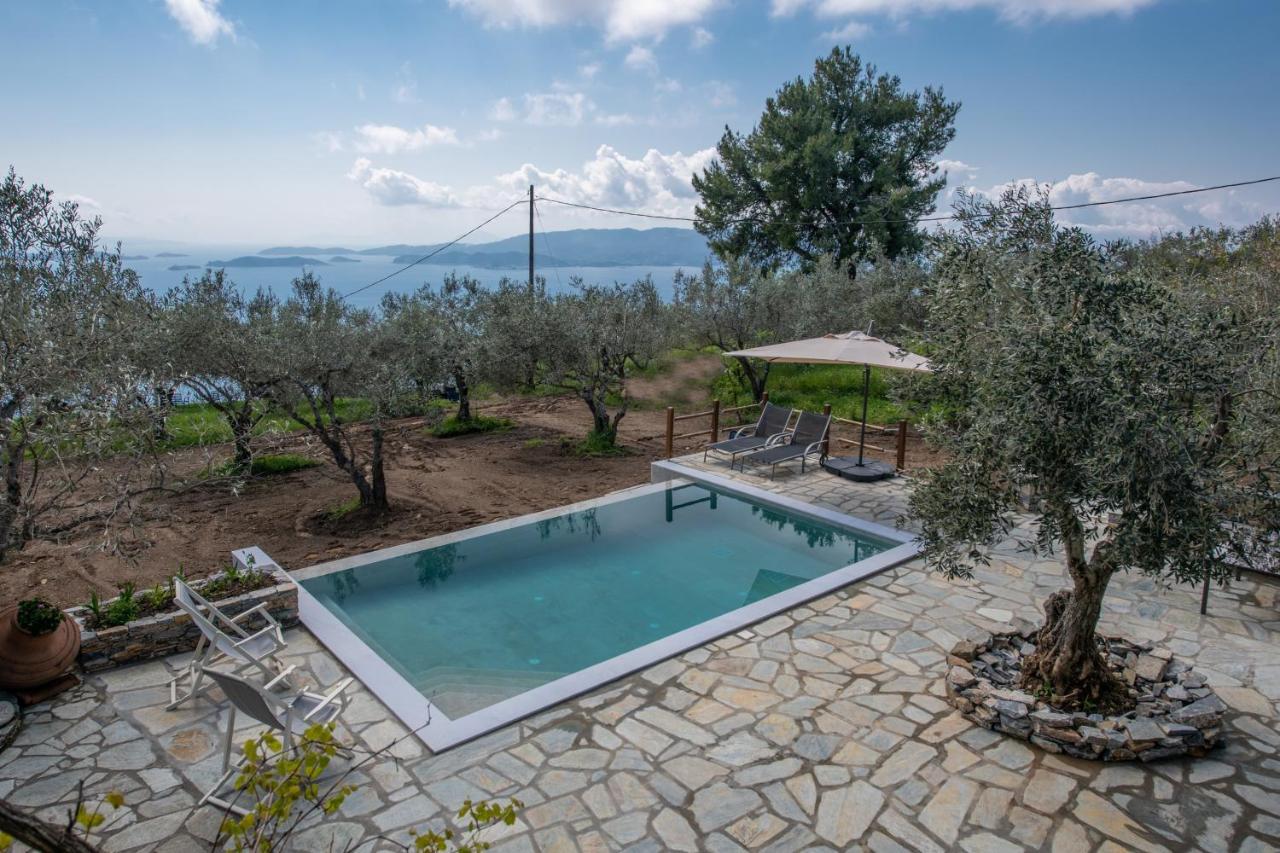 Villa Marouda Glossa Exterior photo