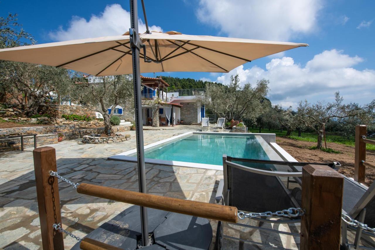 Villa Marouda Glossa Exterior photo